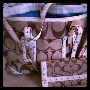 Coach tote and wallet